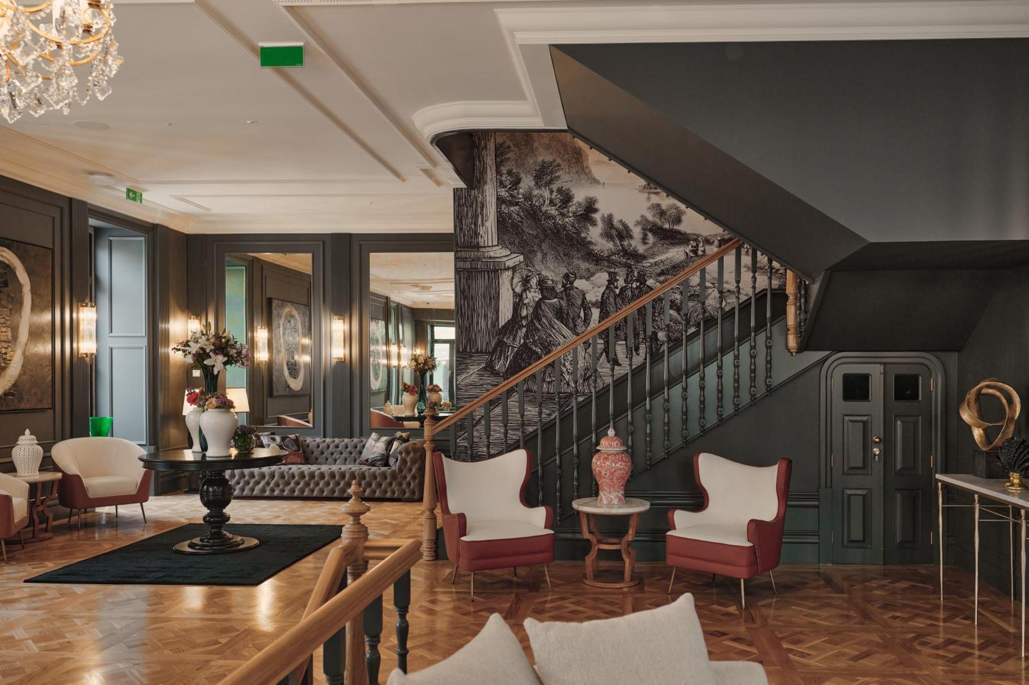 Ga Palace Hotel & Spa, A Xixth-Century Villa Porto Exteriér fotografie The interior of the hotel