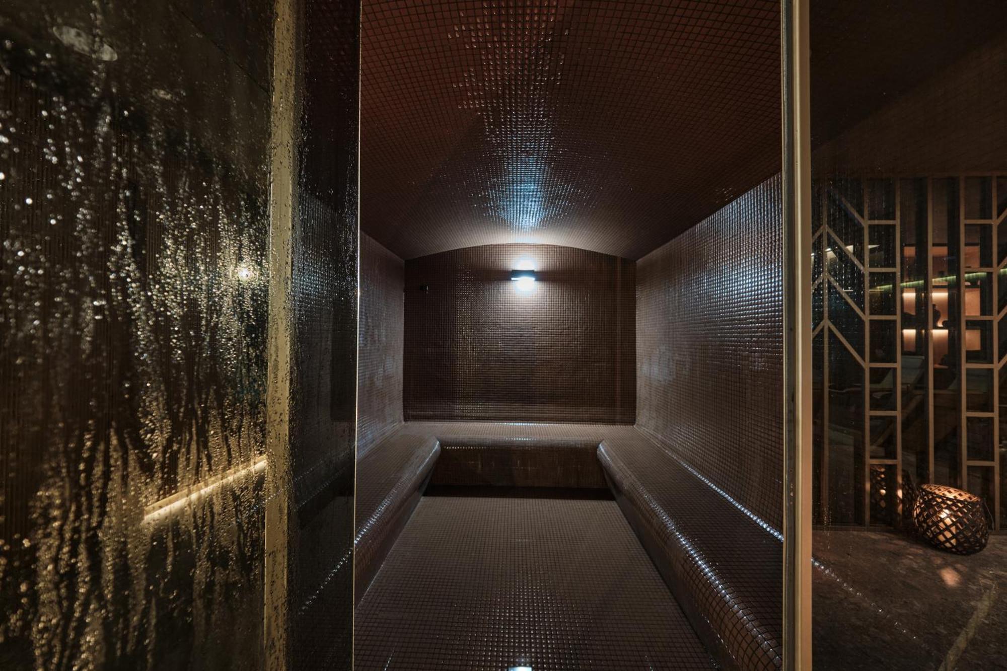 Ga Palace Hotel & Spa, A Xixth-Century Villa Porto Exteriér fotografie The spa at The Ivy Spa