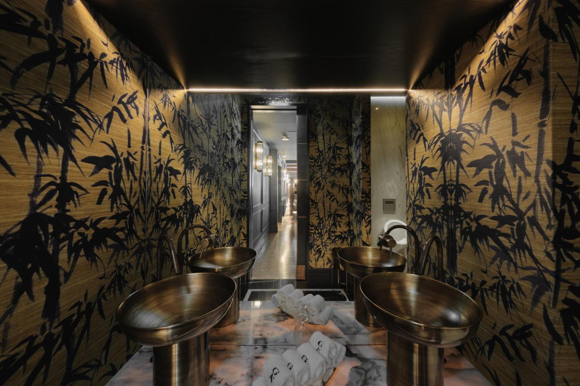 Ga Palace Hotel & Spa, A Xixth-Century Villa Porto Exteriér fotografie Bathroom