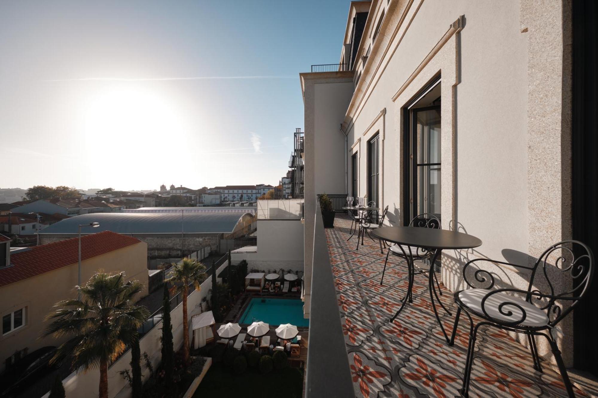 Ga Palace Hotel & Spa, A Xixth-Century Villa Porto Exteriér fotografie The hotel's terrace