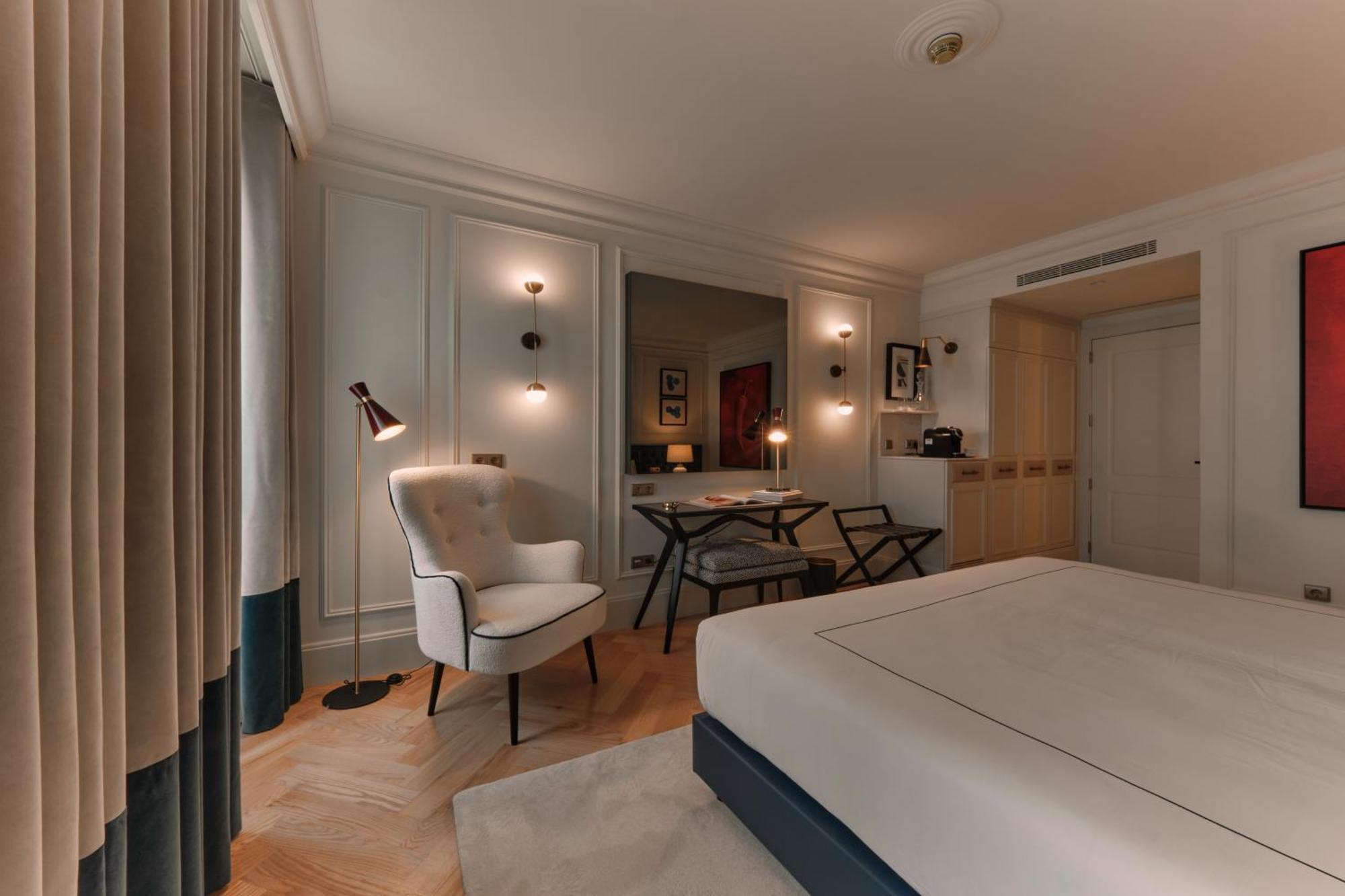 Ga Palace Hotel & Spa, A Xixth-Century Villa Porto Exteriér fotografie A room at the hotel